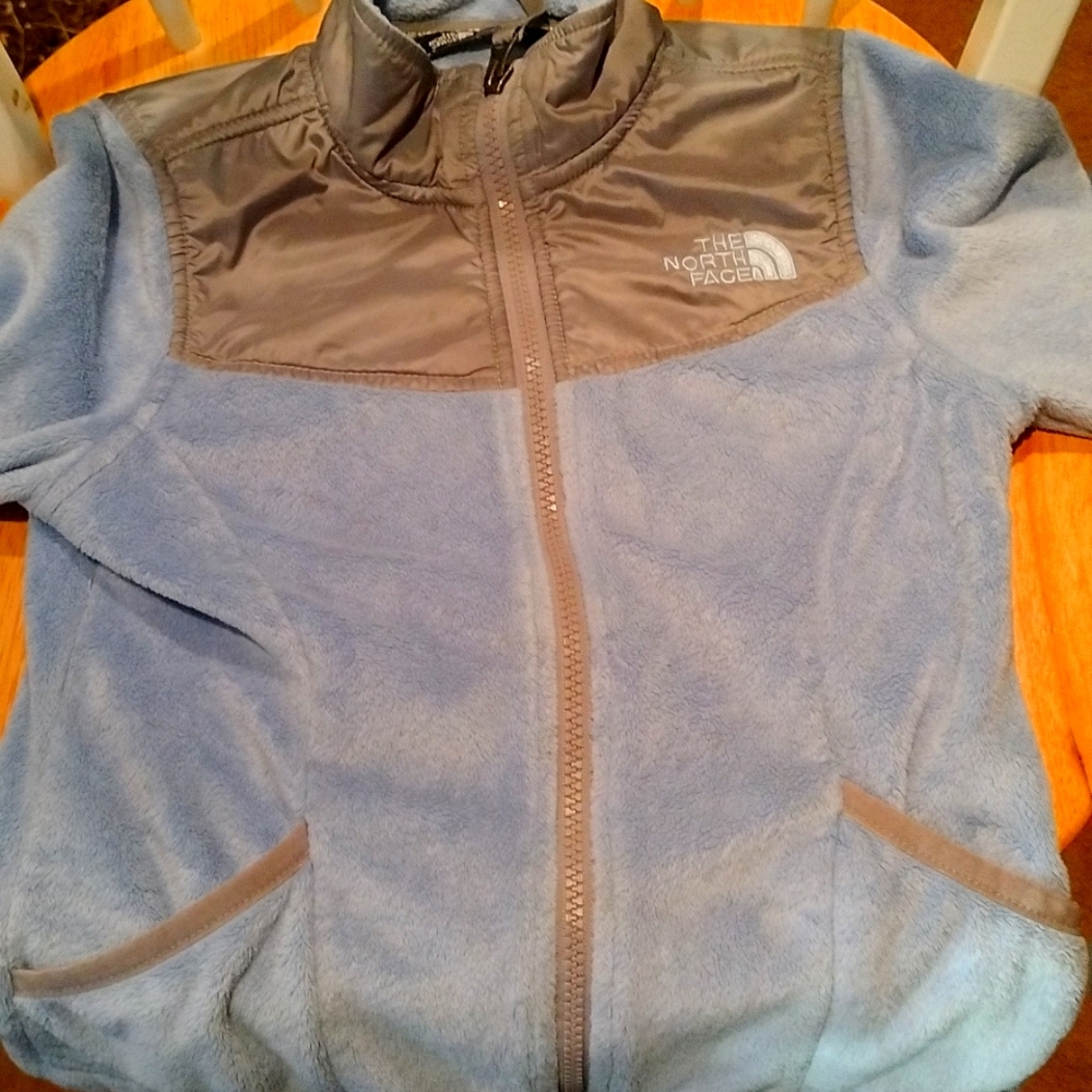 NorthFace Kids Long Sleeve Sweater Jacket Size 6.